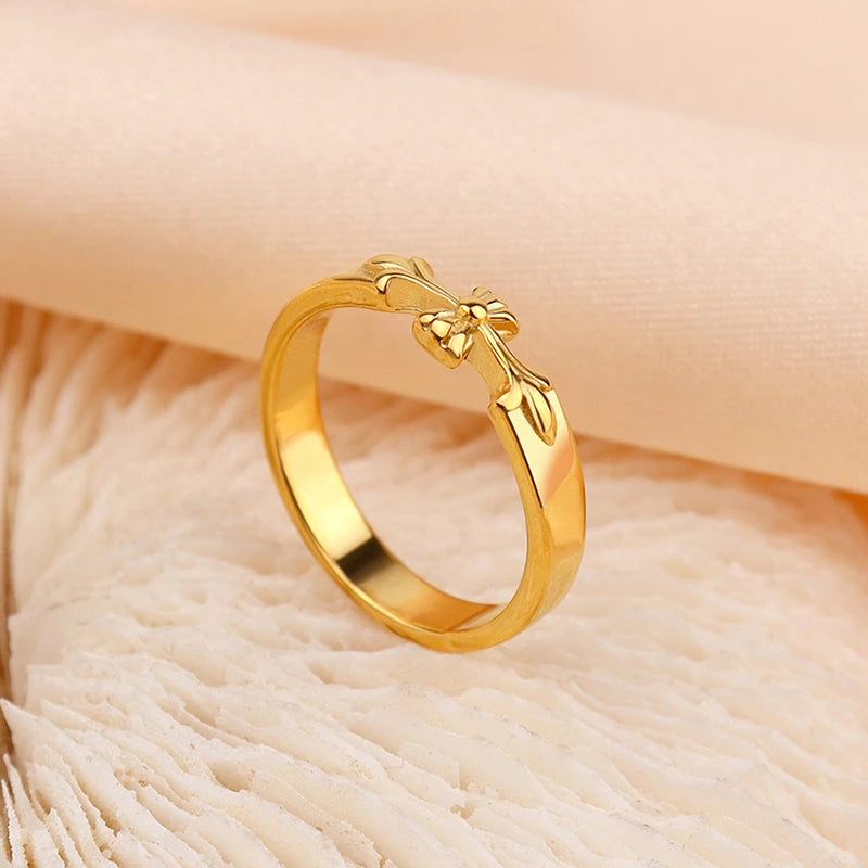 CROSS HEART RING