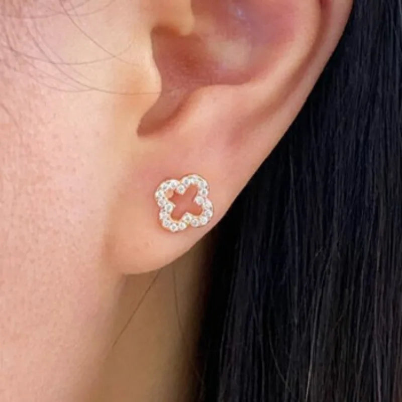 FLOWER LEAF CHARM EARRINGS
