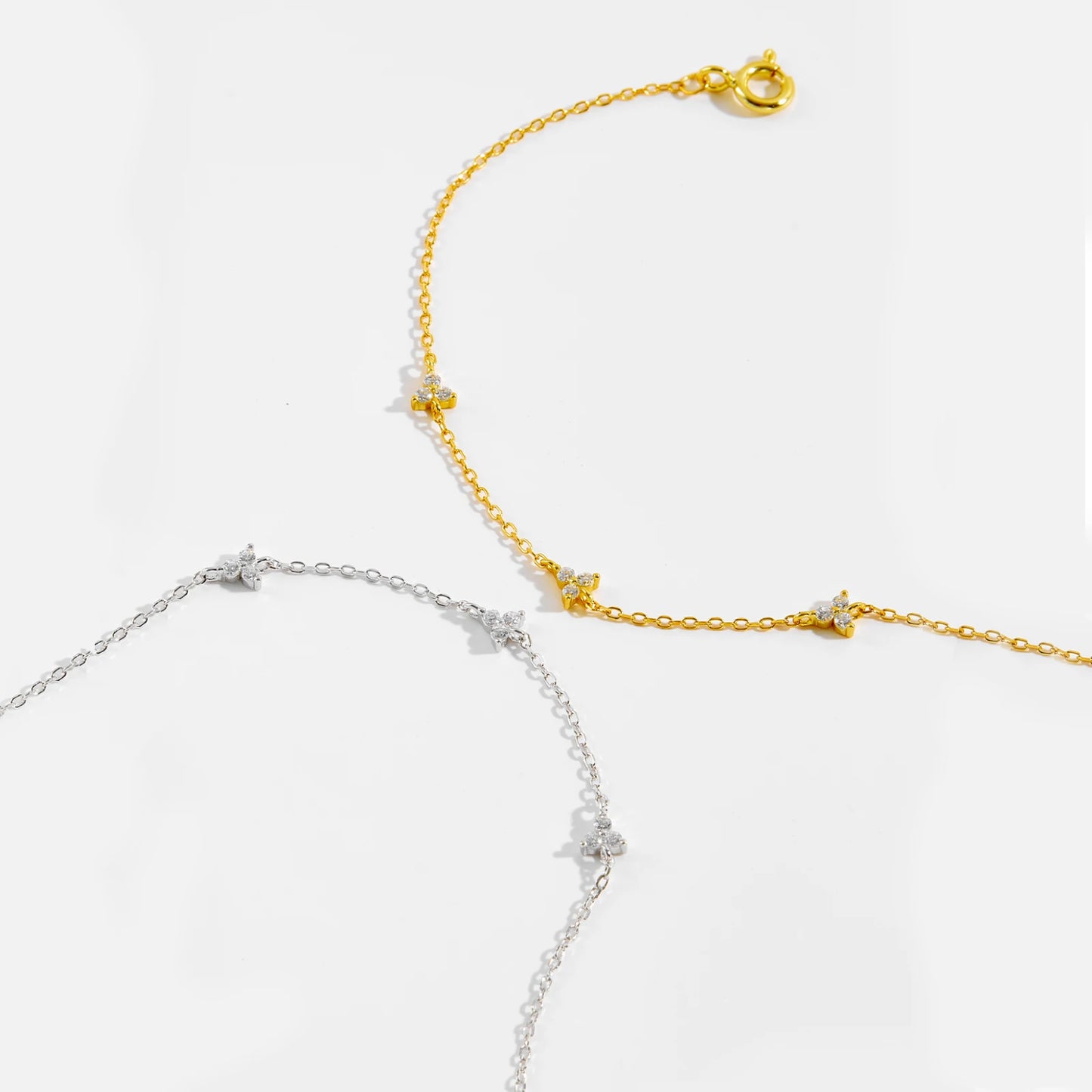 TRIANGLE CHAIN BRACELET