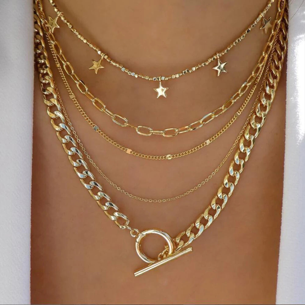 MULTIPLE LAYERED NECKLACE