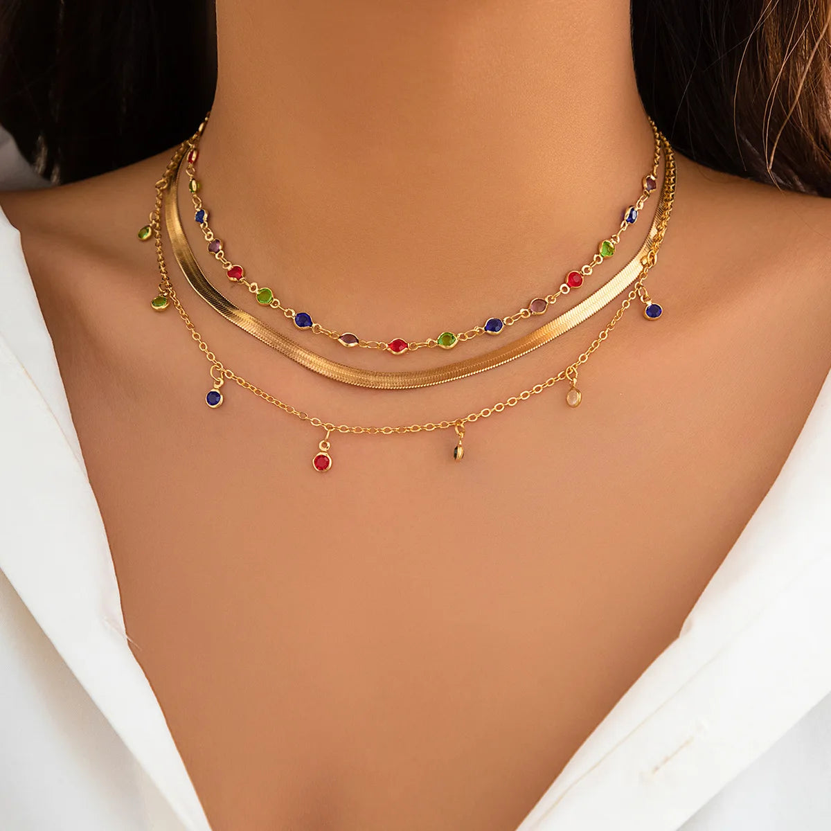 MULTIPLE LAYERED NECKLACE