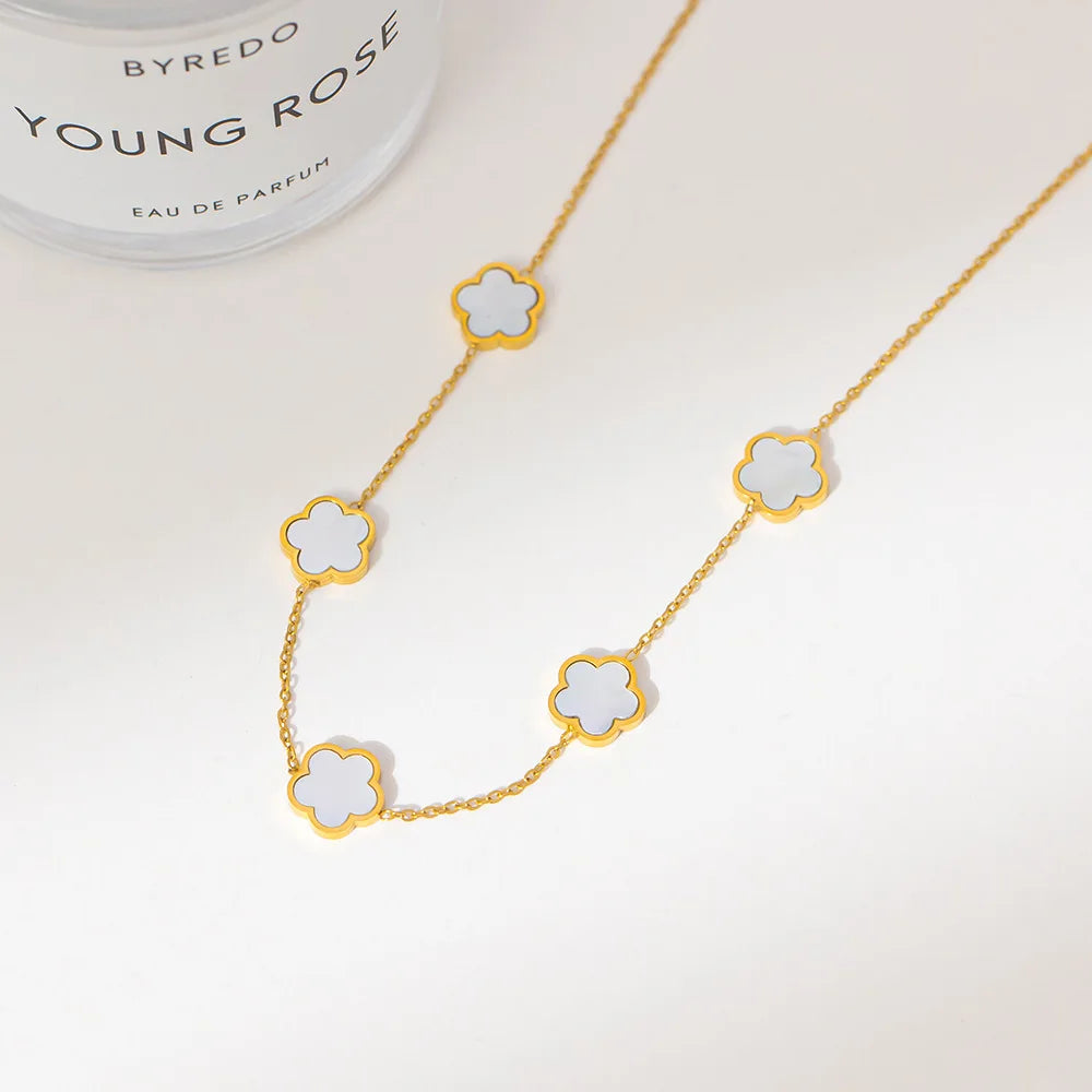 FLOWER LUXURY NECKLACE