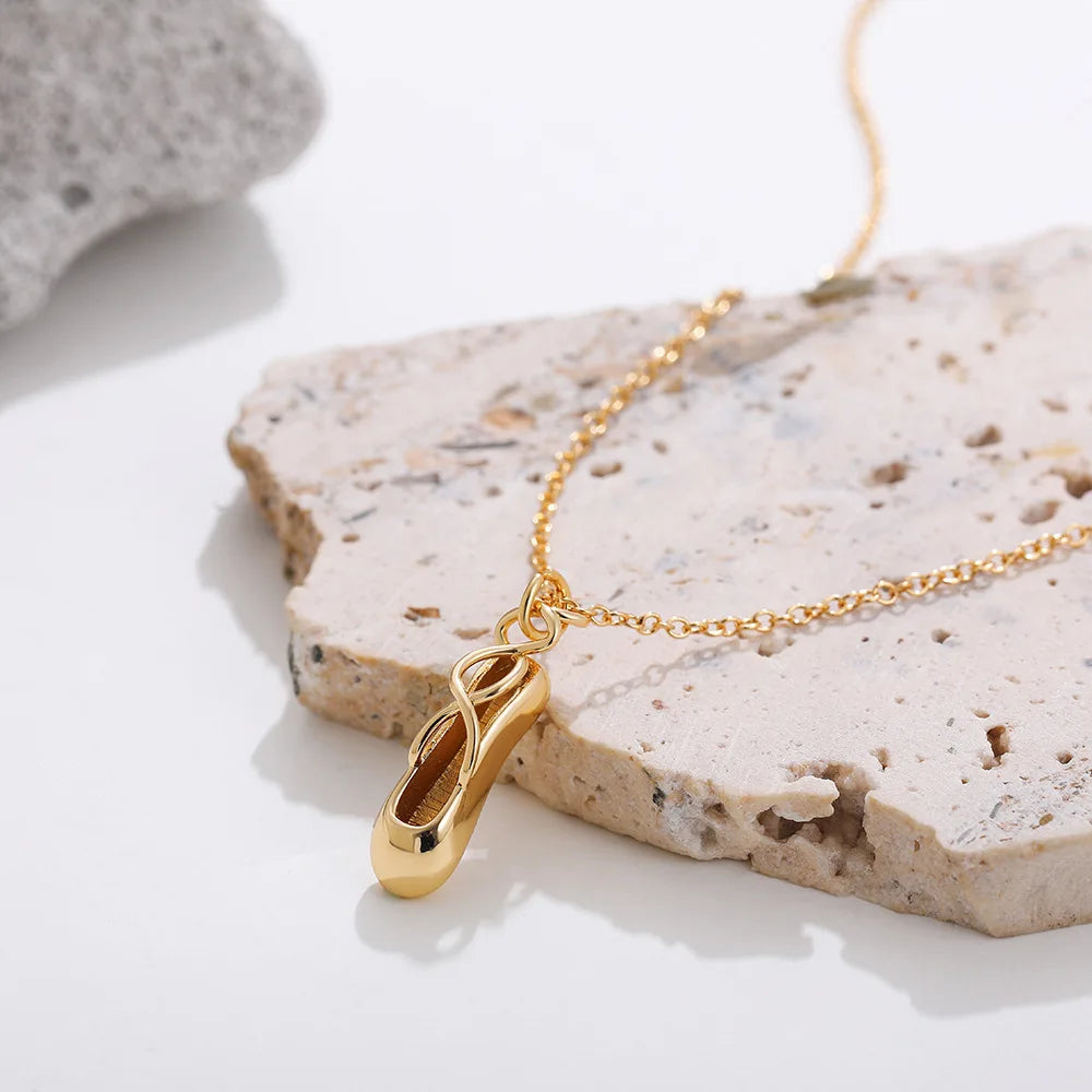 DAINTY BALLET SHOE NECKLACE
