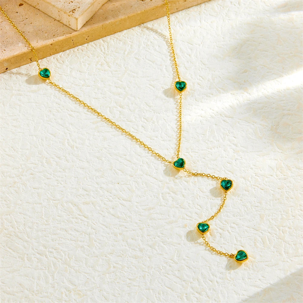 HEART SHAPED LONG FRINGE NECKLACE