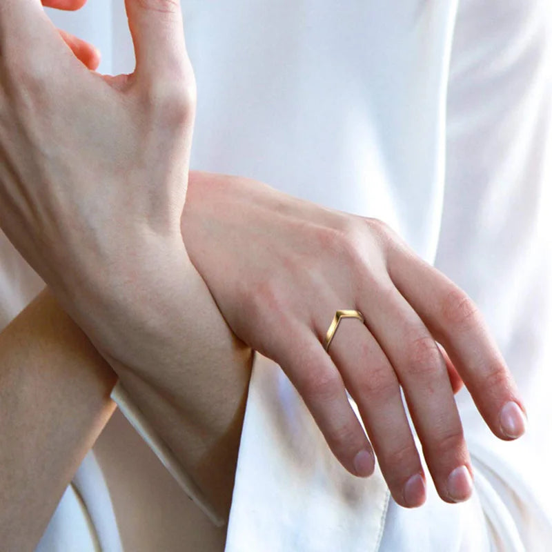 VOGUE RING
