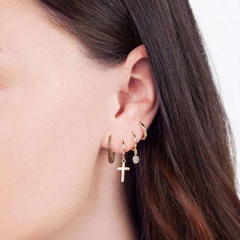 CIRCLE HOOP EARRINGS