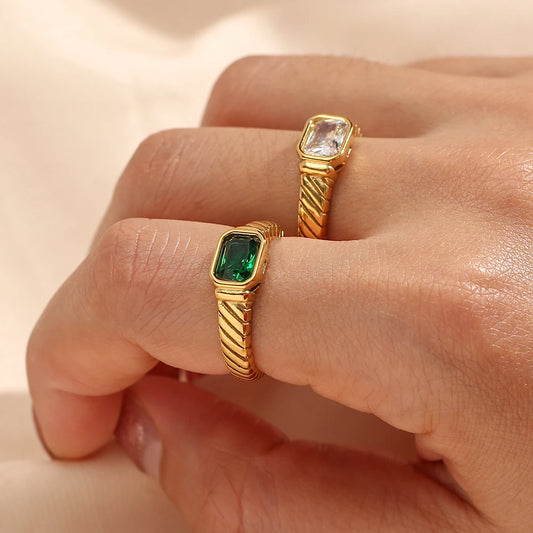 STONIQUE RING