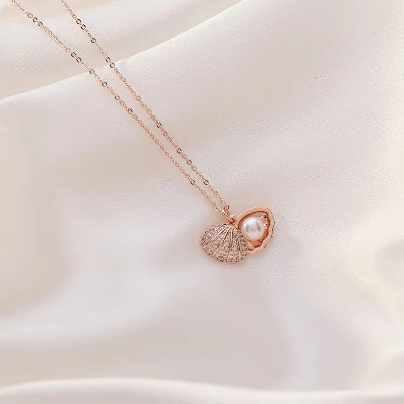 TRANQUIL OCEAN NECKLACE