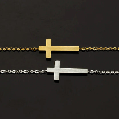 LUCKY CROSS BRACELET