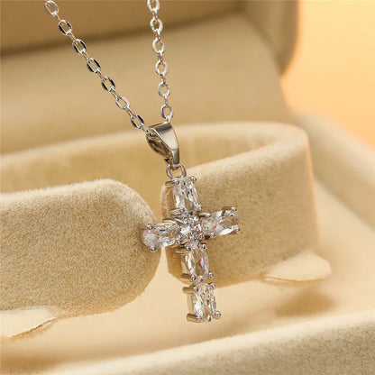 CUTE CROSS PENDANT NECKLACE