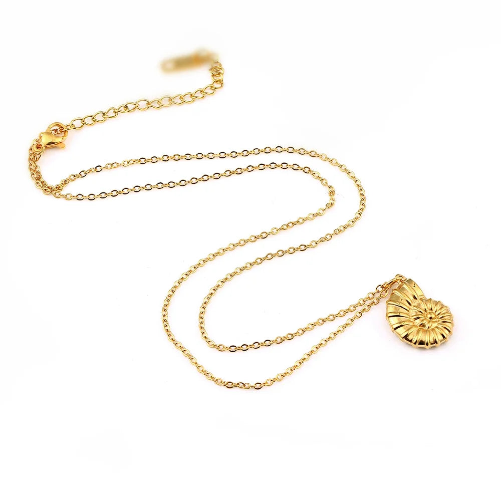 SHELLSCAPE NECKLACE