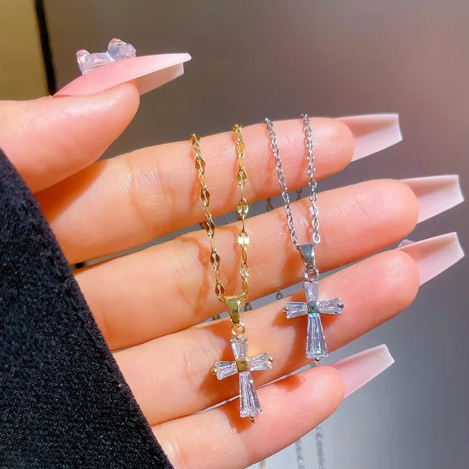 UNIQUE CROSS NECKLACE