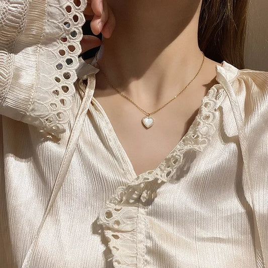 HEART OPAL SHINY NECKLACE
