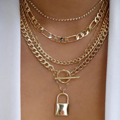 MULTIPLE LAYERED NECKLACE
