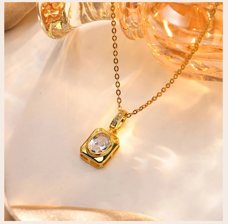 OVAL CUBIC STONE NECKLACE