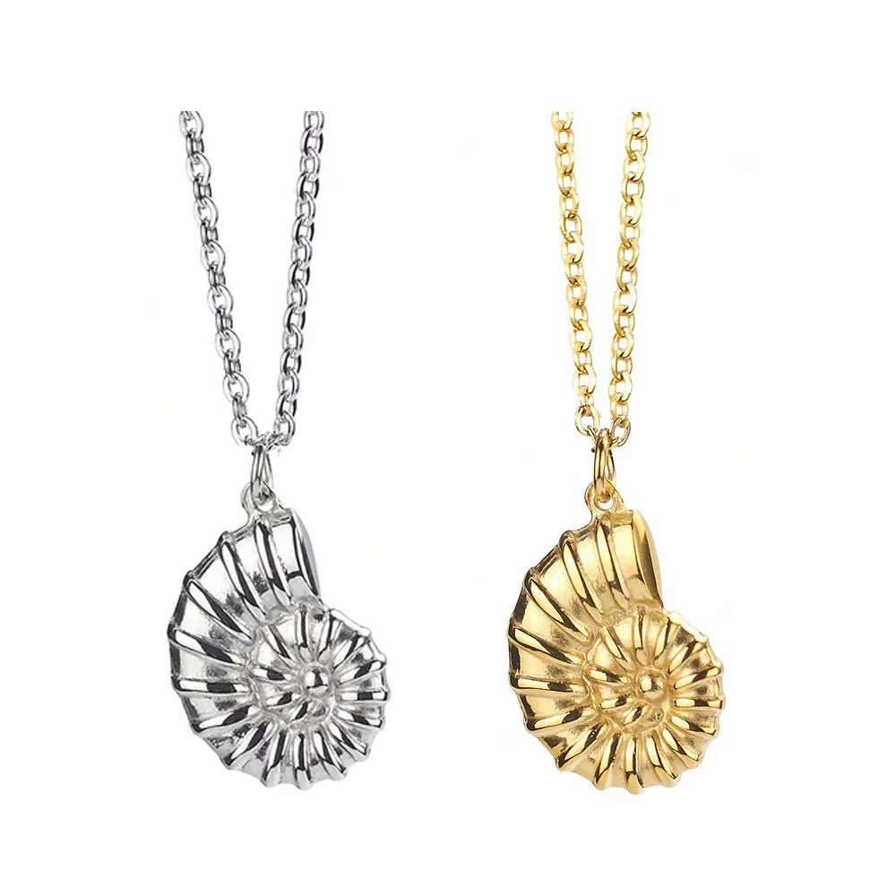 SHELLSCAPE NECKLACE