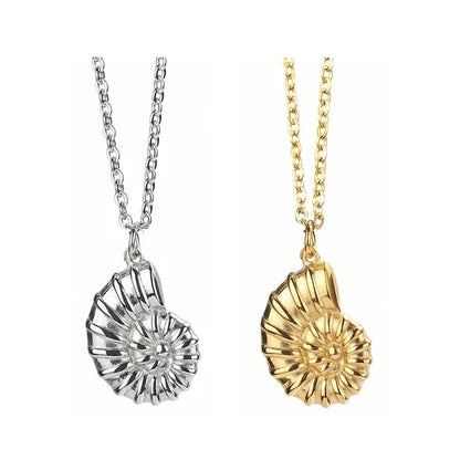 SHELLSCAPE NECKLACE