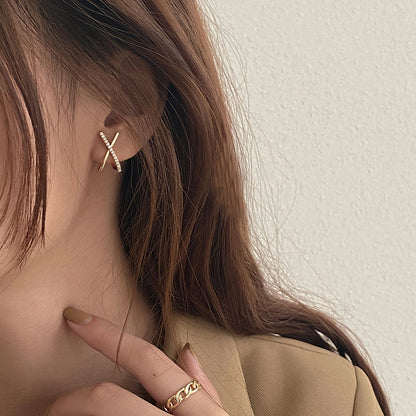 CROSSIFY EARRING