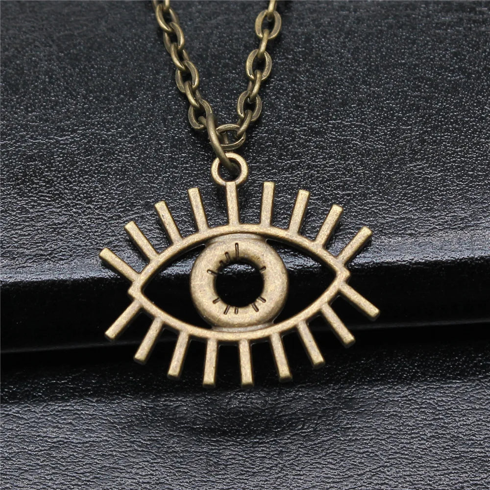 EYE PENDANT NECKLACE