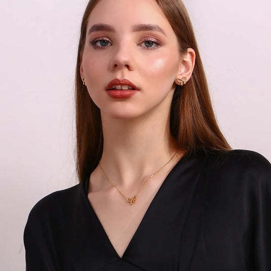 BOWTIE NECKLACE