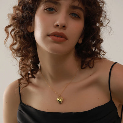 HEART WATERPROOF NECKLACE
