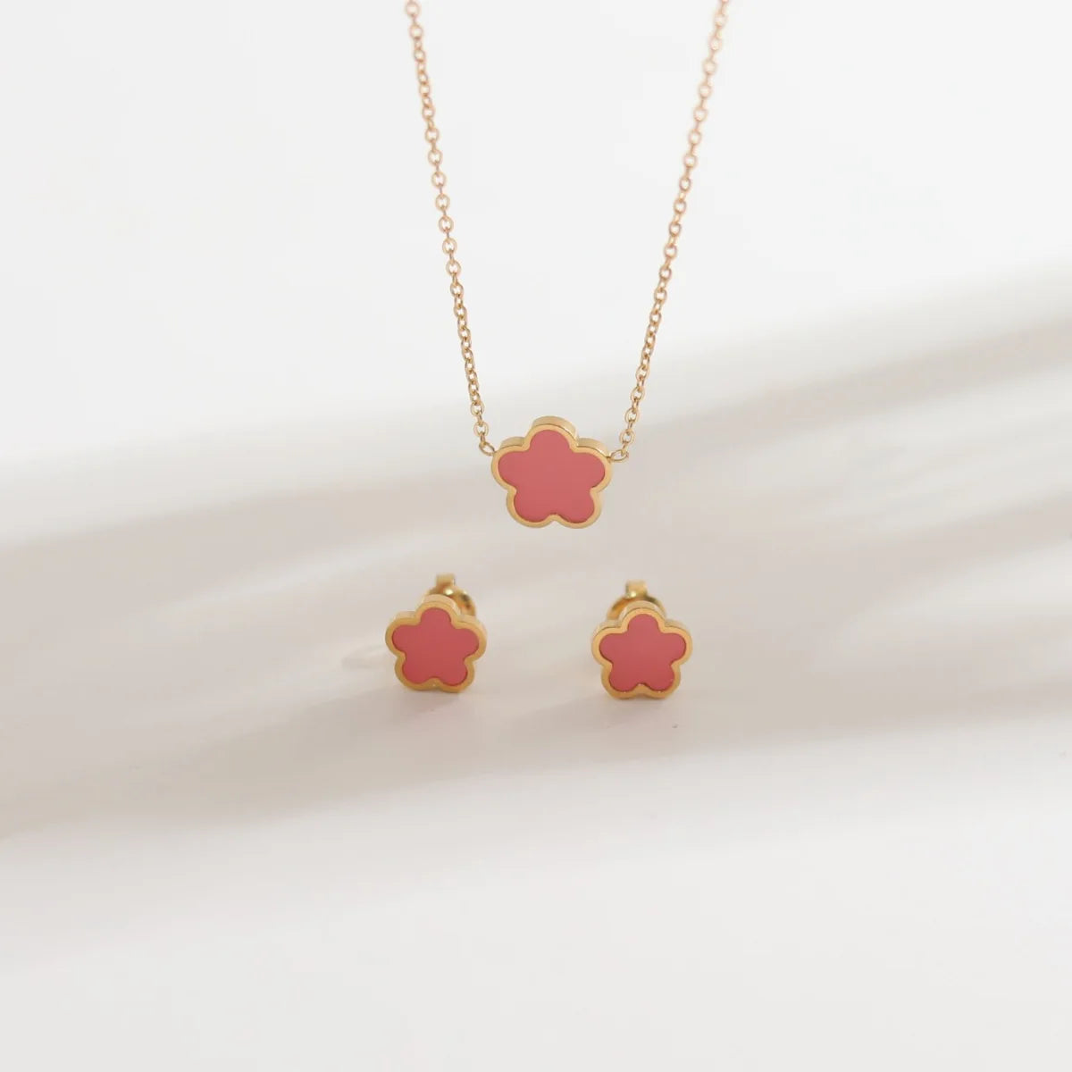PLUM BLOSSOM NECKLACE