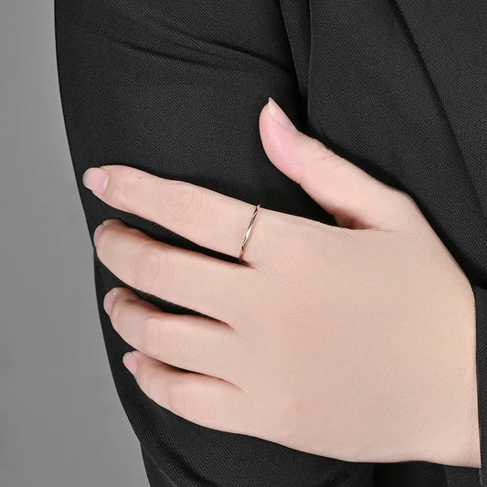 FACETIA RING