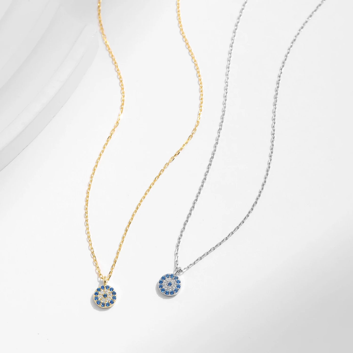 CLOAK NECKLACE