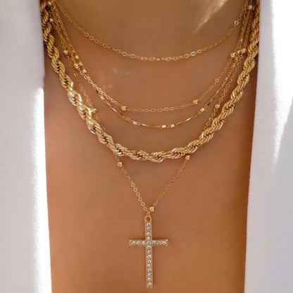 MULTIPLE LAYERED NECKLACE