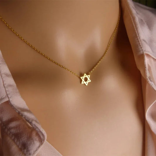 STAR OF DAVID NECKLACE